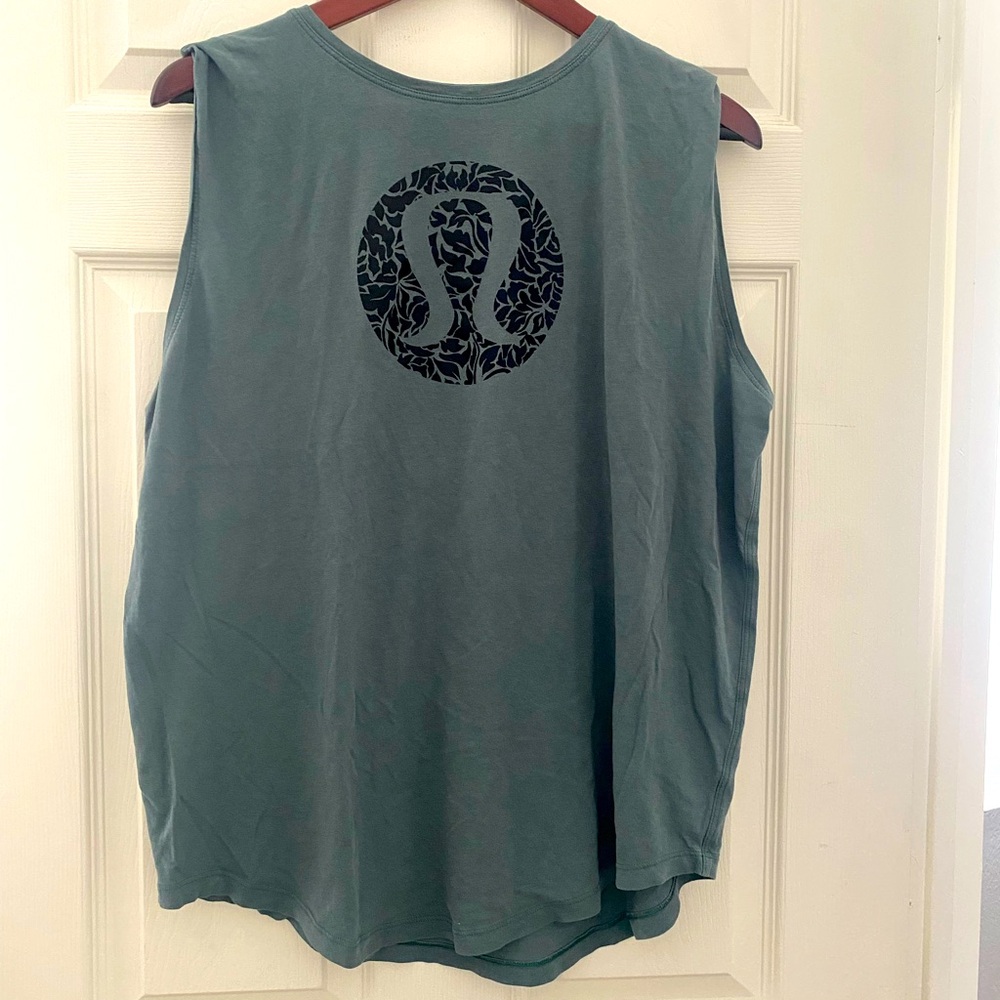 Lululemon Tank